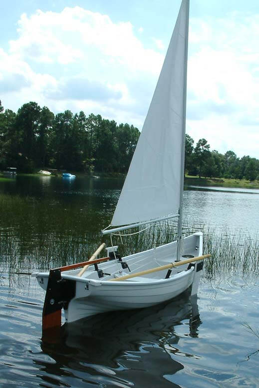 h 12 sailboat